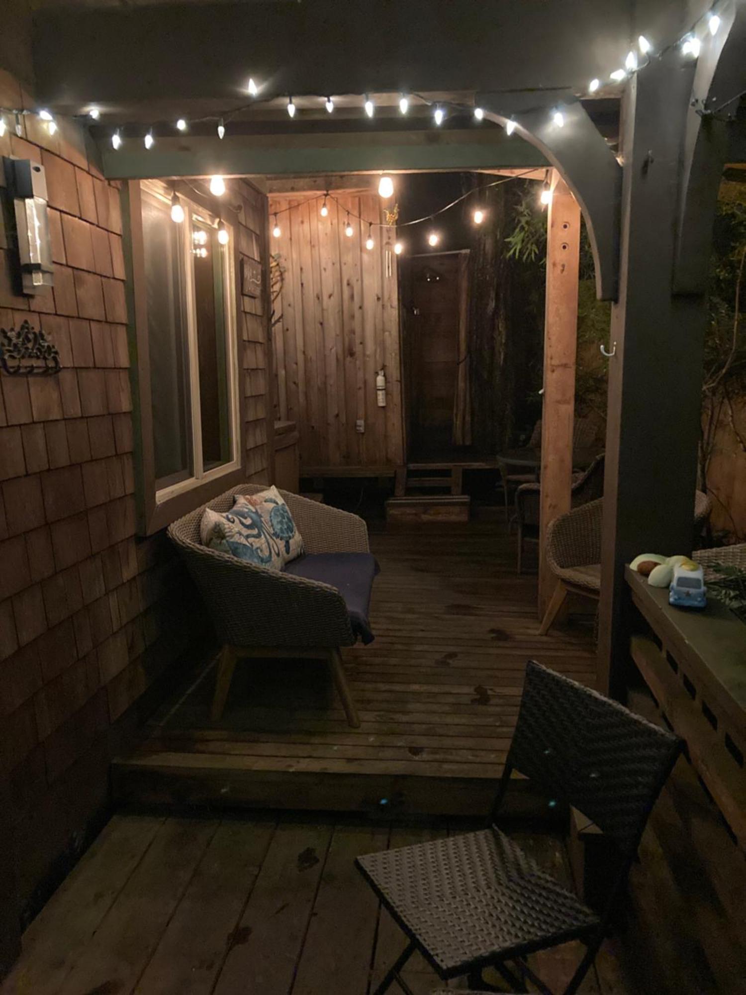 Forest Sweet Retreat Hot Tub & Wood Fired Sauna Ucluelet Kültér fotó